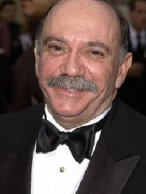 Luis Ávalos