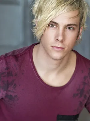 Riker Lynch