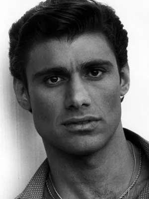 Steven Bauer