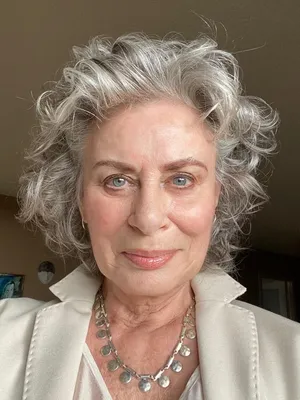 Mimi Kuzyk