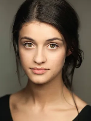 Anya Chalotra