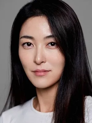 Min Young