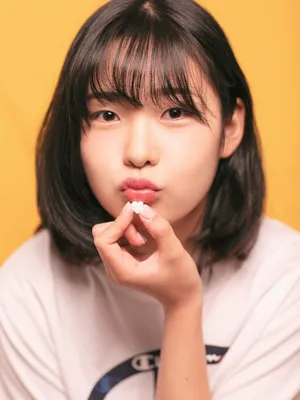 Shin Hye-ji