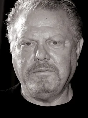 William Lucking