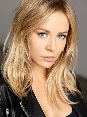 Tara Holt