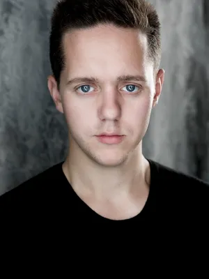 Stevee Davies