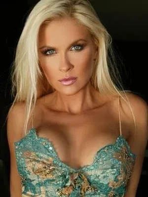 Lauren Jones