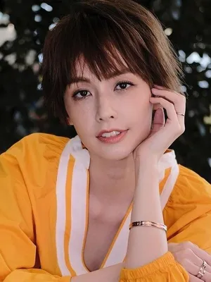 Phoebe Yuan