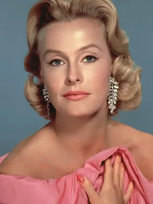 Dina Merrill