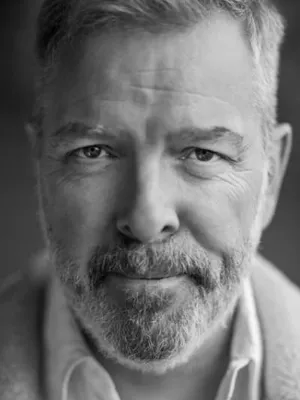 Lloyd Hutchinson