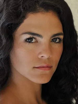 Silvia Tovar