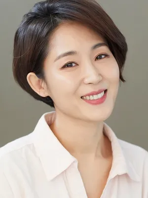 Son Ji-yoon