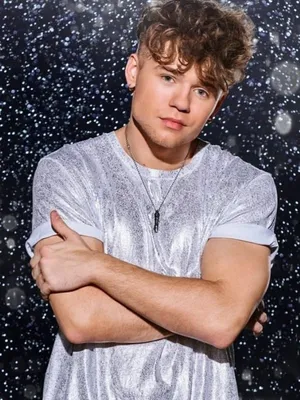 Viktor White