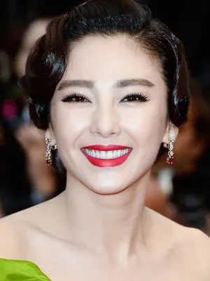 Kitty Zhang Yuqi