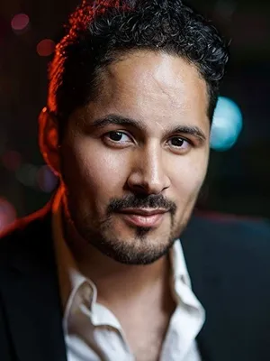 Javier Vazquez Jr.