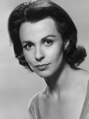 Claire Bloom