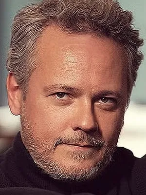 Danton Mello