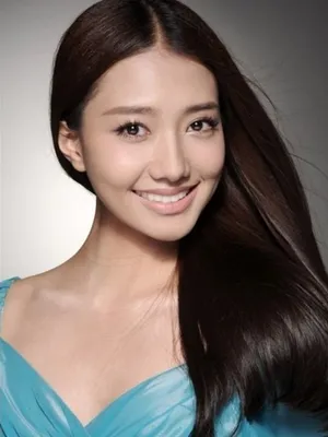 Virginia Lau