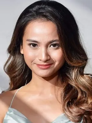 Acha Septriasa