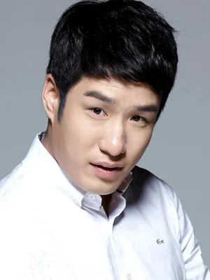 Shin Hyun-tak