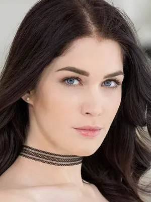 Evelyn Claire