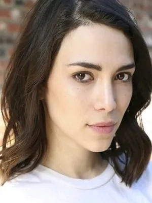 Ella Lentini