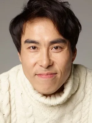 Min Moo-je