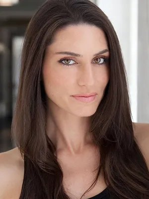 Silvia Kal