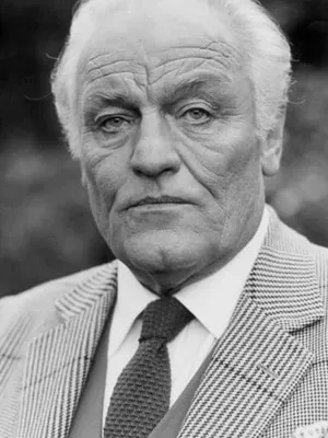 Charles Gray