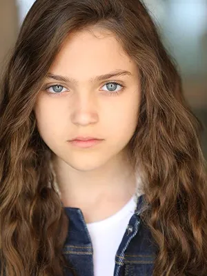 Izzy G.