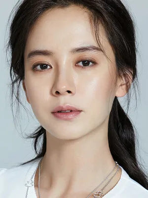 Song Ji-hyo