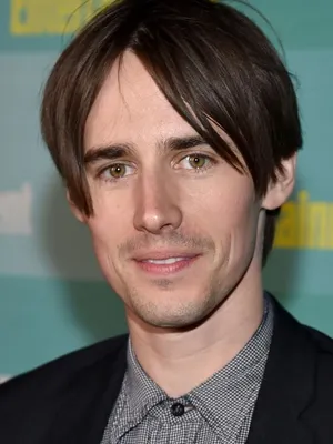 Reeve Carney