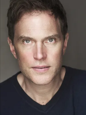Daniel Lapaine