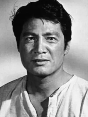 Eiji Okada