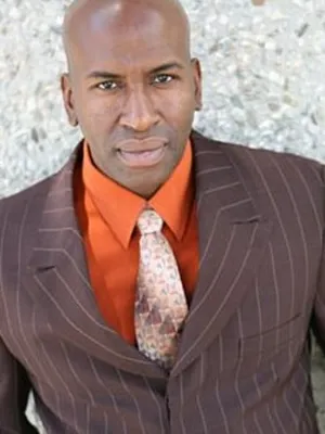Esau McKnight