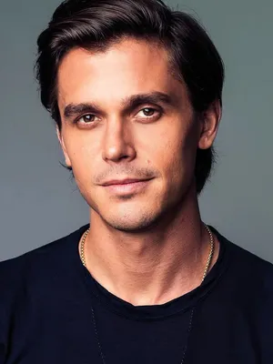 Antoni Porowski