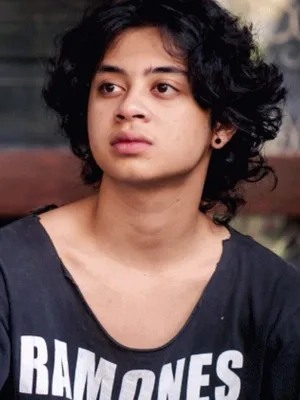 Bastian Steel