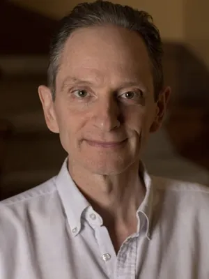 Arthur Holden