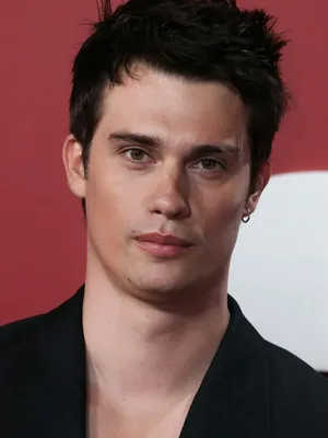 Nicholas Galitzine