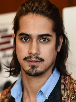 Avan Jogia