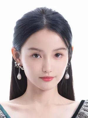 Hana Lin