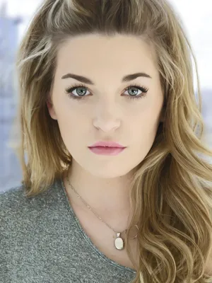Carly McKillip