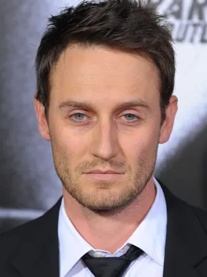 Josh Stewart