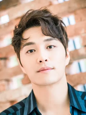 Min Woo-hyuk