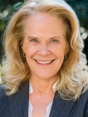 Julie Araskog