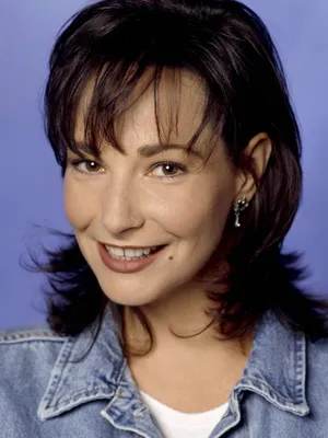 Leila Kenzle