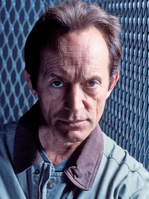Lance Henriksen