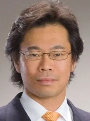 Takahiro Aoyama