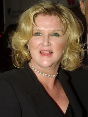 Dennie Gordon