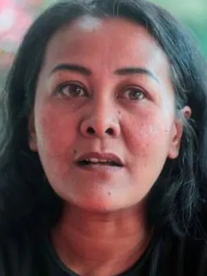 Ellie Suriaty